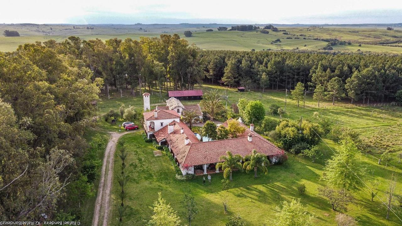 Pinos De La Quebrada Βίλα Quebrada de los Cuervos Εξωτερικό φωτογραφία
